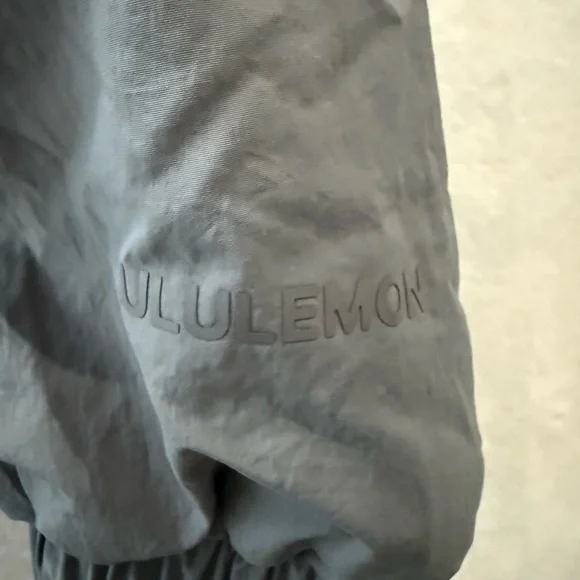 Lululemon Insulated Oversized Collared Jacket Solar Grey Women's Size L EB1 NEW